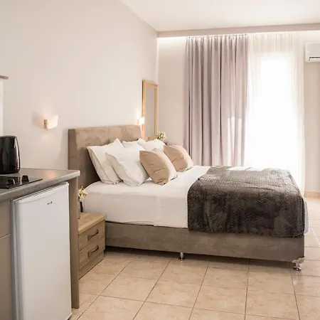 Avyssos Residents Aparthotel *